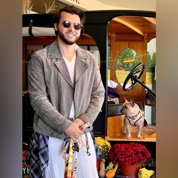 Meet your Posher, Christopher - Picture 7 of 16